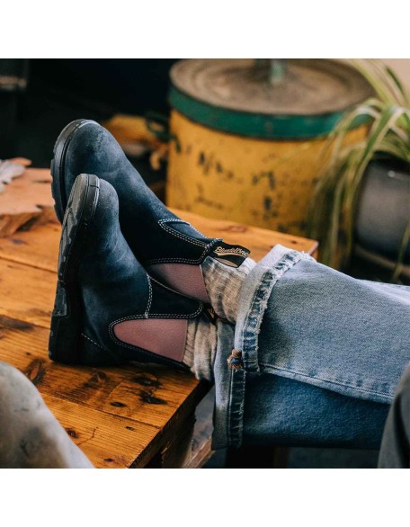 Women's Originals Suede Boots - Navy / Rose