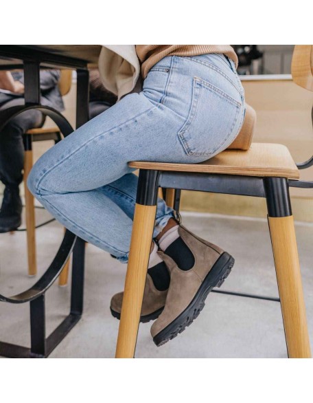 Youth Classics Series Chelsea Boots - Stone Nubuck