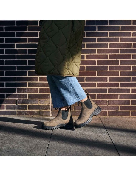 Women's Lug Chelsea Boots - Rustic Brown