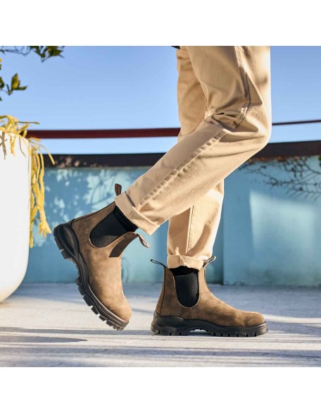 Men's Lug Chelsea Boots - Rustic Brown