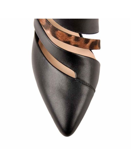 Pointed Toe Cut Out Leopard Slip On Pumps