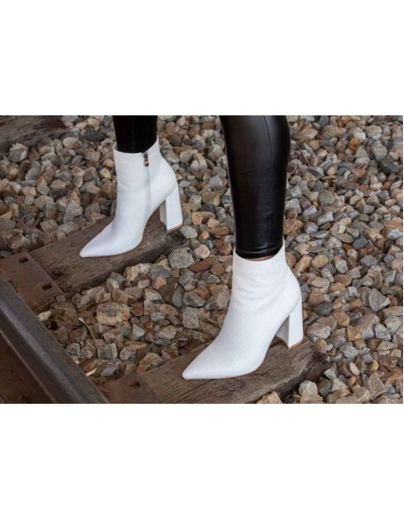 White Woven Pattern Back Zipper Squre Chunky Heel Ankle Boots