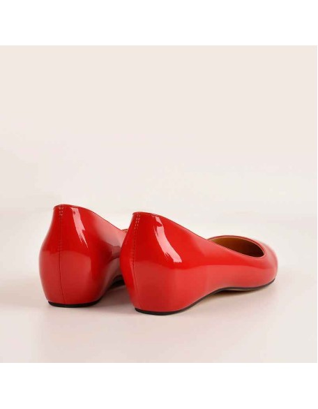 Red Daily Flat pumps