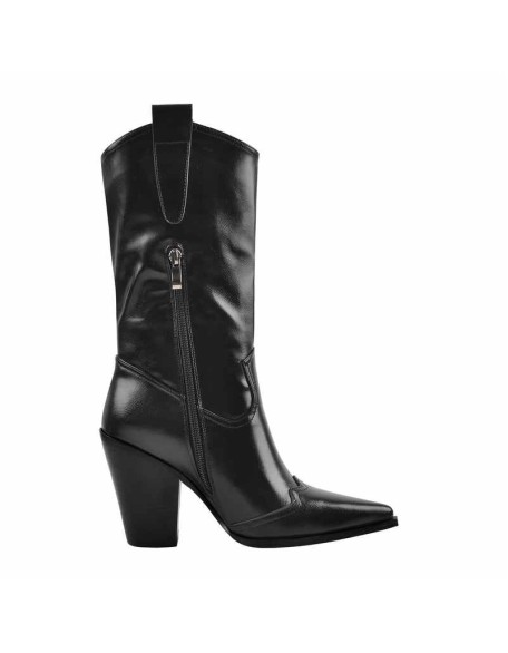 Pointed Toe Cowboy Boots