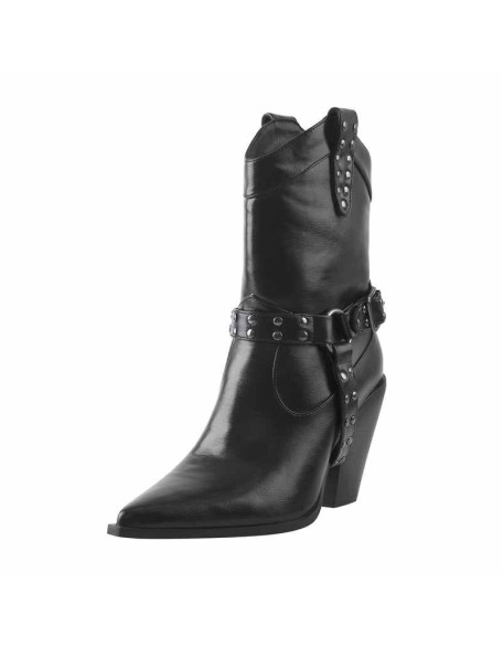 Pointed Toe Black Cowgirl Boots