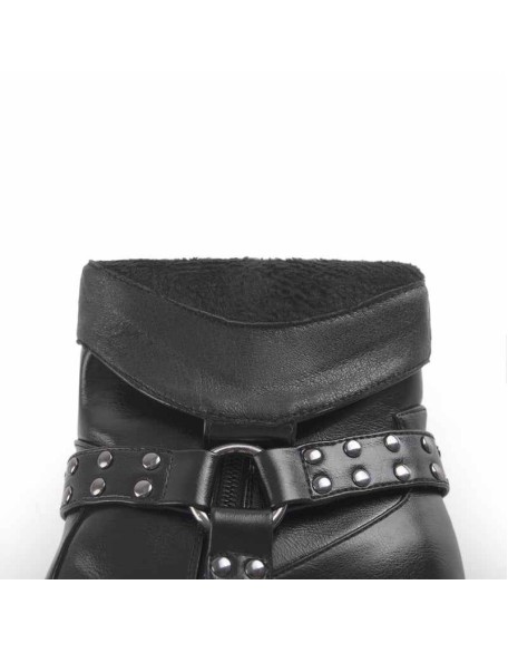 Pointed Toe Black Cowgirl Boots