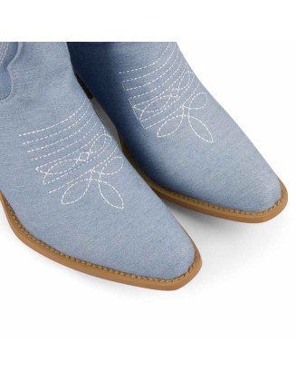 Embroidery Mid-Calf Cowboy Boots