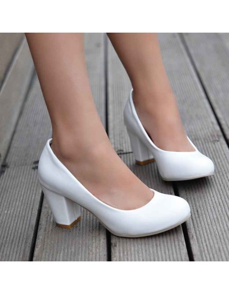 Daily Round Toe Chunky Heel Pumps
